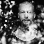 Sebastian Mullaert & Tamarma «Holds The Sky» en Awesome Soundwave